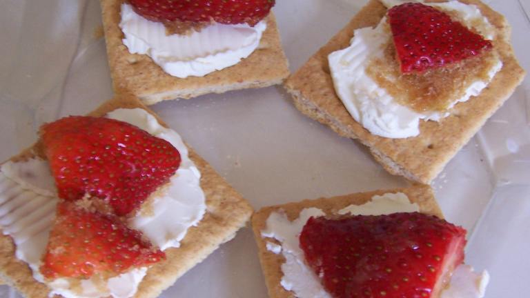Strawberry Cream Cheese Snacks Created by alligirl
