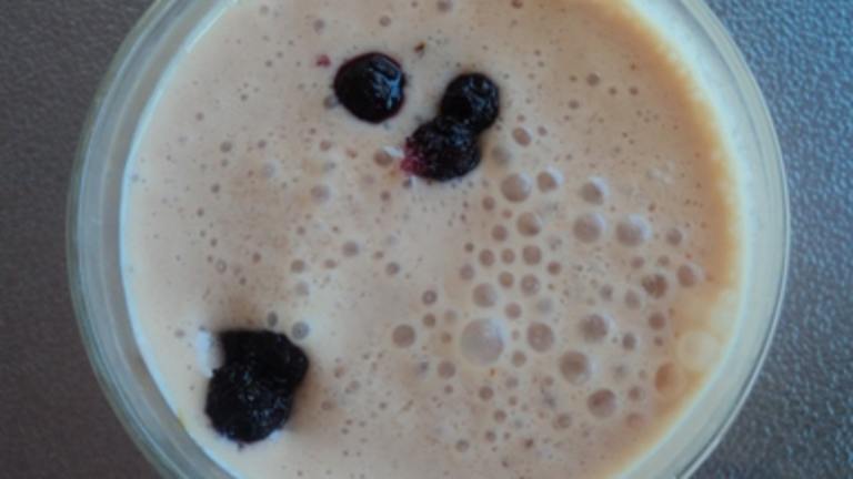 Berry Yogurt Smoothie created by BakinBaby