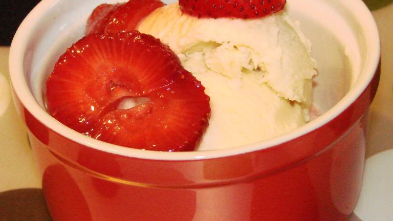 The Realtor's Easy Vanilla Ice Cream Created by Boomette
