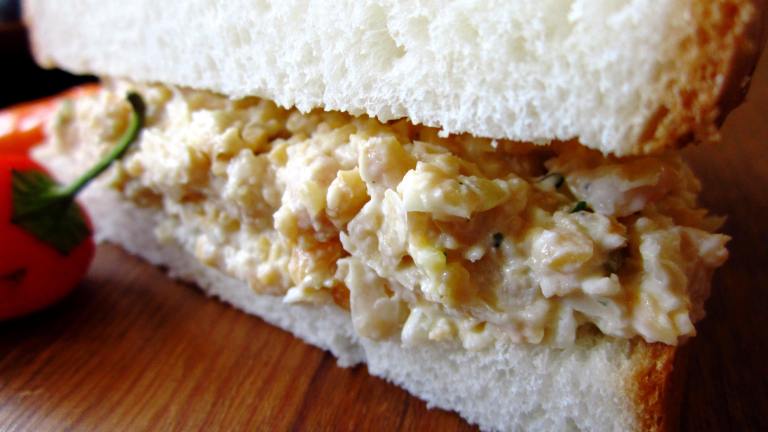 Chickpea Salad Sandwiches created by gailanng