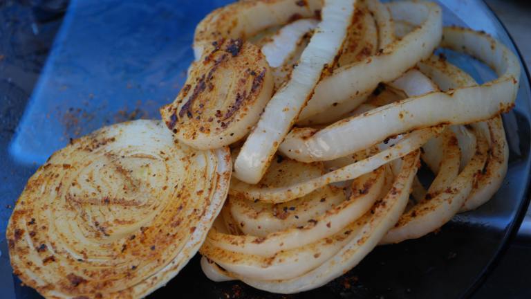 Cajun Grilled Onions Created by carmenskitchen