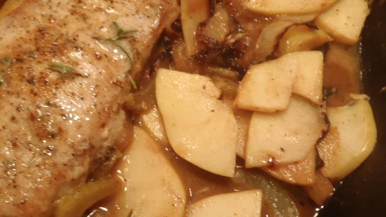 Onion and Dijon Apple Sauce for Pork created by Linky