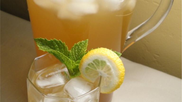 Iced Mint Tea created by Debbwl