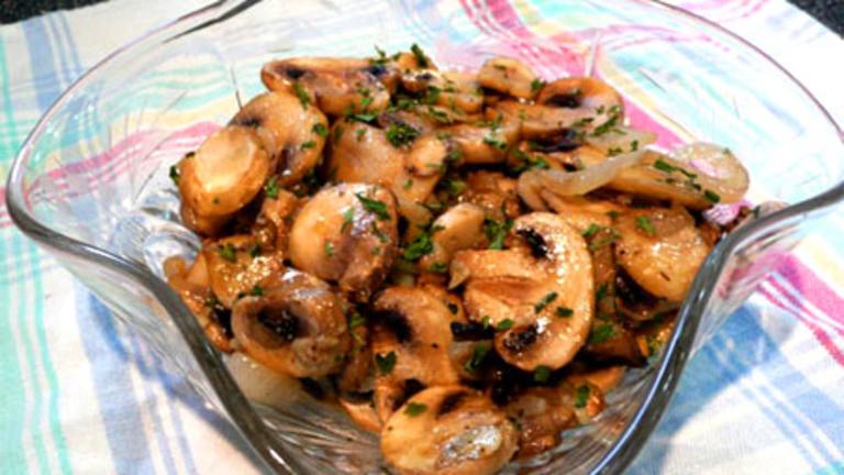 Nif's Sherry-Sauteed Mushrooms Created by Outta Here