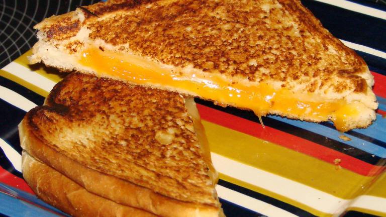 Double- Decker Grilled Cheese Sandwiches Created by Boomette