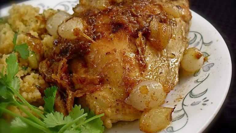 Chicken W/ Caramelized Baby Onions & Honey (Djaj Bil Assal) created by PaulaG