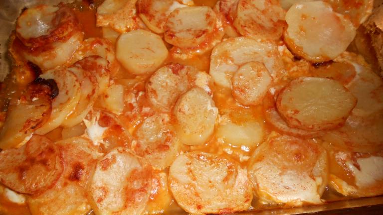 Buttermilk Scalloped Potatoes Created by linguinelisa