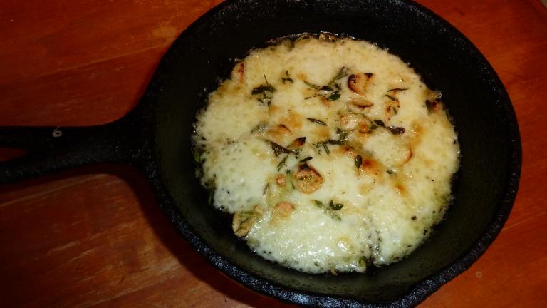 Baked Fontina With Garlic, Olive Oil, and Thyme created by momaphet