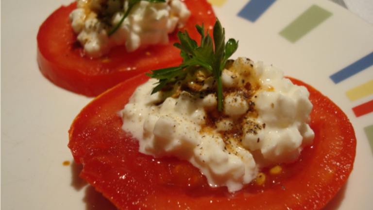 Tomatoes & Cottage Cheese Created by Starrynews