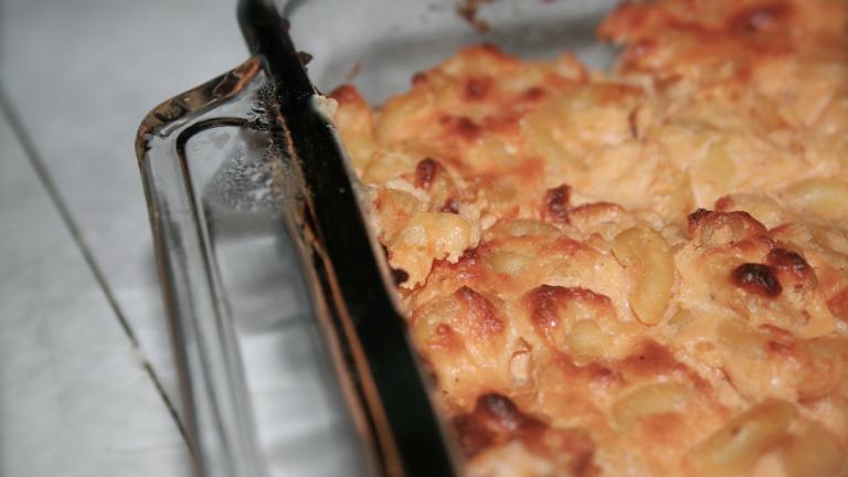 Lightened Fannie Farmer's Classic Baked Macaroni and Cheese created by EyesForASkinnyFuture