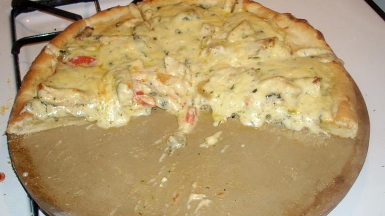 Nikki's Chicken and Spinach Alfredo Pizza created by Lil Miss Nikki
