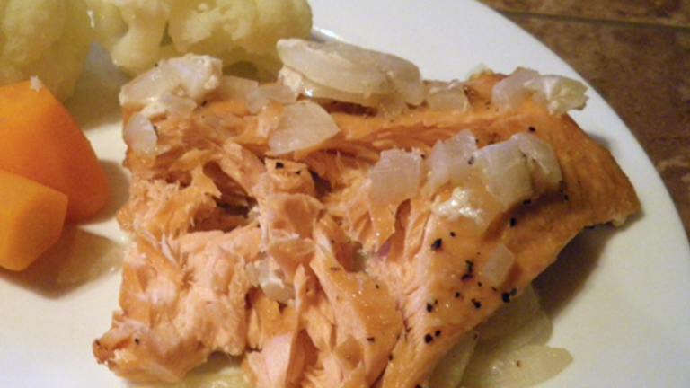 Sweet and Spicy Salmon Fillets Created by Bergy