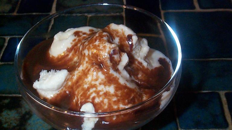 Hot Fudge Sauce (1/2 Cup) created by breezermom