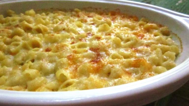Macaroni and Cheese, Rich and Creamy created by gailanng