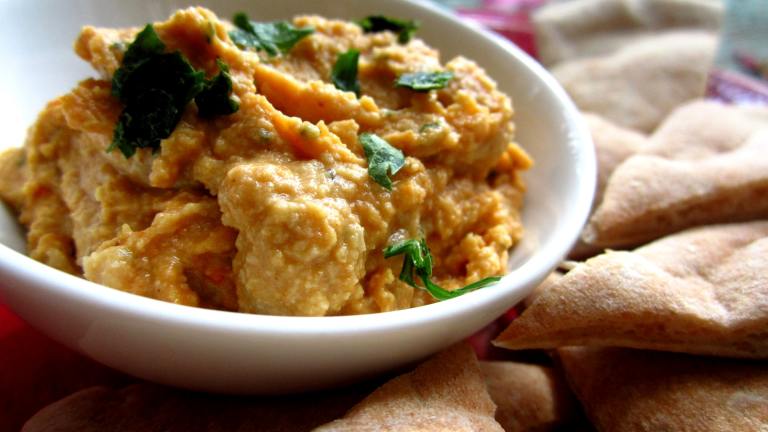 Red Curry Hummus created by gailanng