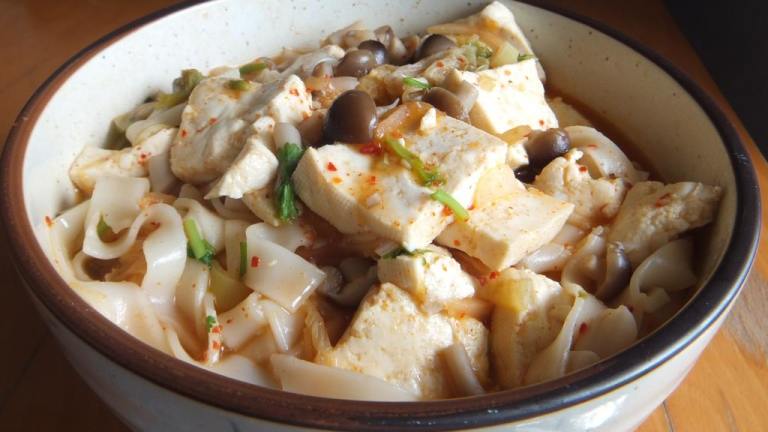 Kimchi Chi-Gae (Kimchi Soup) created by mianbao