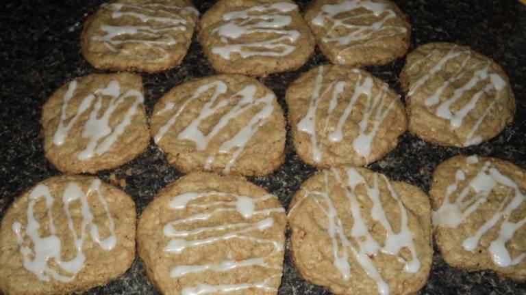 Nutty White Chocolate Chunk Cookies created by crysmac
