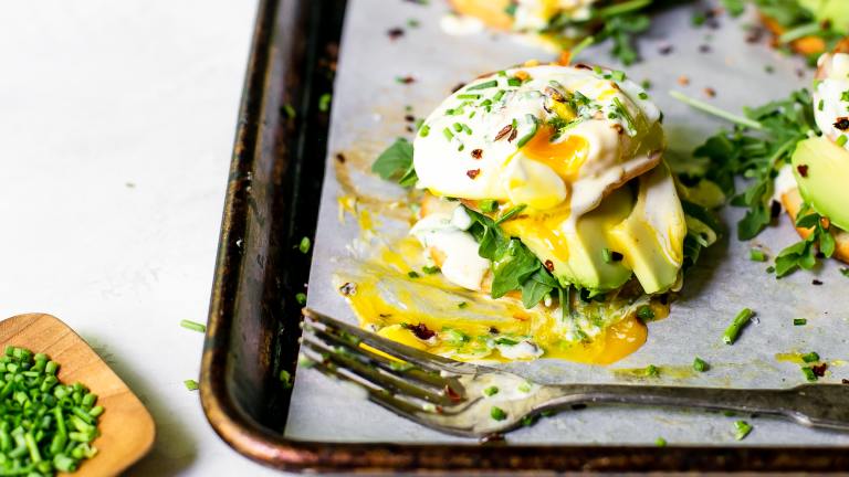 Quick California-Style Ham and Eggs Benedict Created by Ashley Cuoco