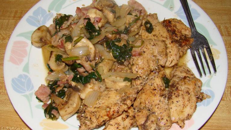 Seasoned Chicken in a Light Wine Sauce Created by Chef Curt