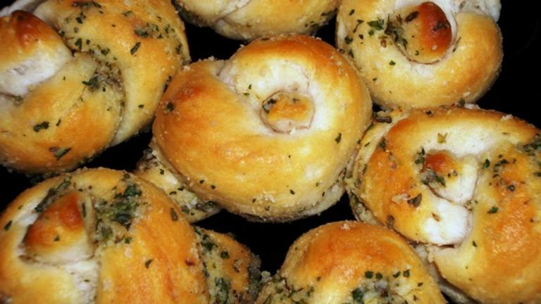 Fast Garlic Knots (No Pizza Dough Needed) Created by seoulgirl71