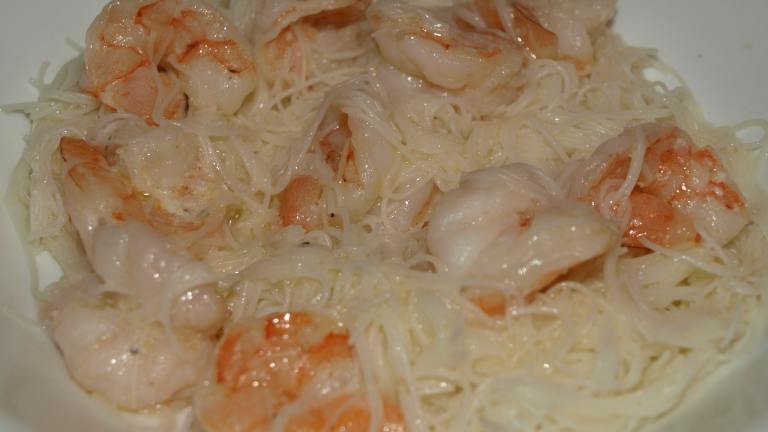Quick and Easy Shrimp Scampi Created by A Pinch of This ...