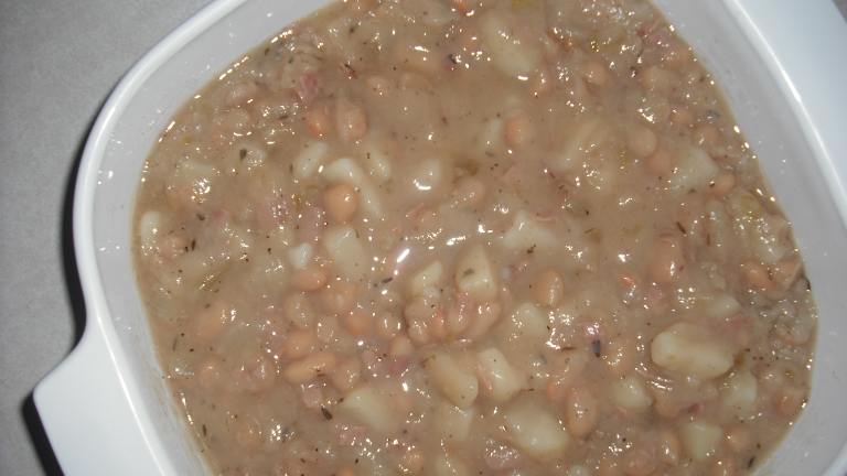 Easy Ez Navy Bean Soup Created by Tallie in Pacific NW
