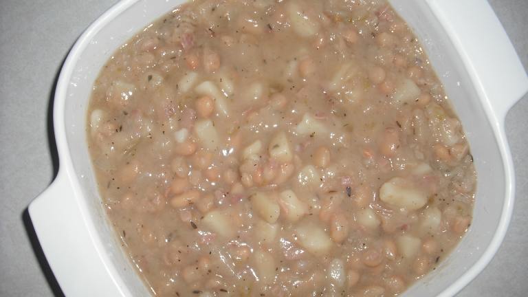 Easy Ez Navy Bean Soup Created by Tallie in Pacific NW
