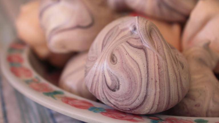 Chewy Marbled Meringues created by Jubes