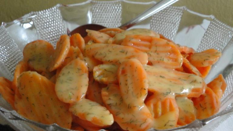 Glazed Lemon-Dill Carrots created by Debbwl