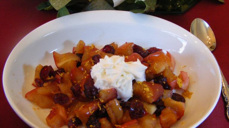 Delicious Baked Cranberry & Apple Breakfast Created by Seasoned Cook