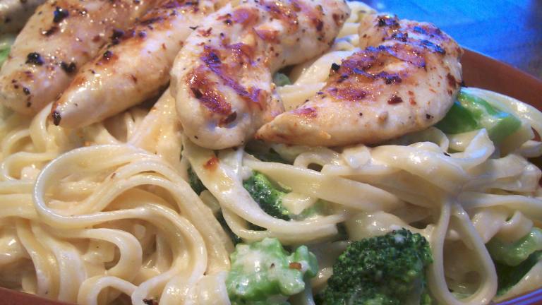 The Realtor's Superb Alfredo Sauce Created by Crafty Lady 13