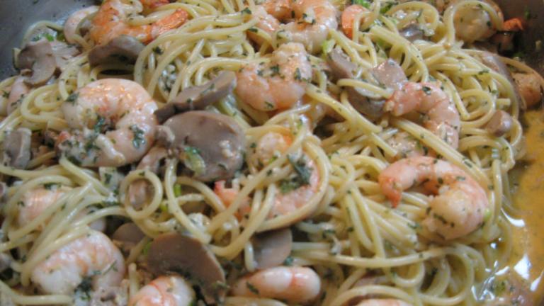 Spaghetti With Shrimp and Mushrooms Created by Papa D 1946-2012