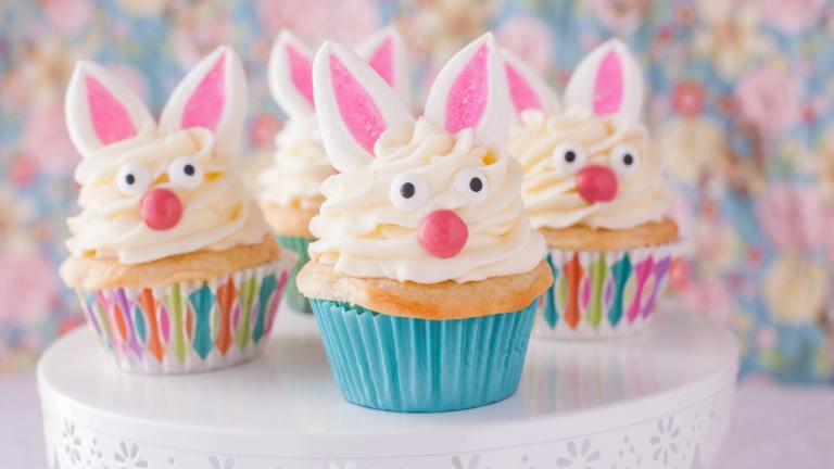 Easter Bunny Cupcakes Created by DianaEatingRichly