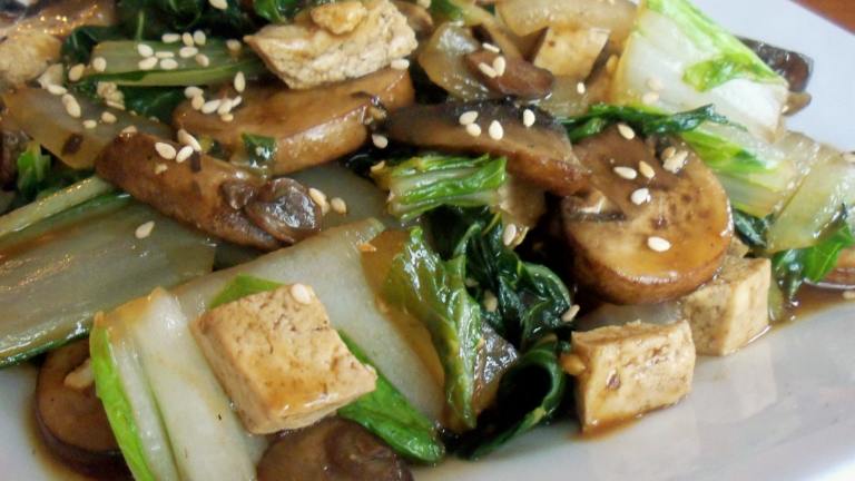 Stir-Fried Shitake Mushrooms With Tofu and Bok Choy Created by Parsley