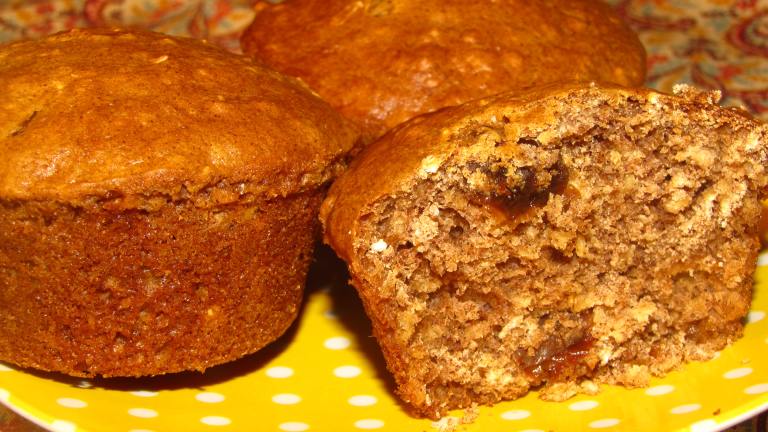 Healthy Oatmeal-Raisin-Cookie Muffins created by kellychris