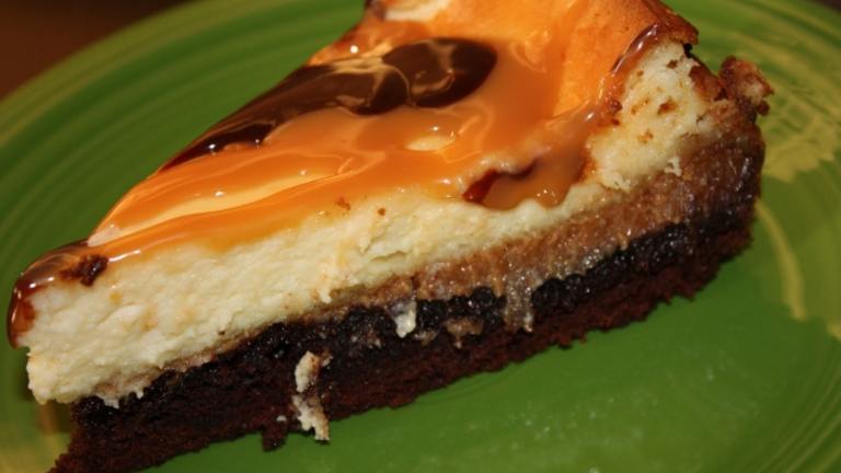 Brownie Caramel Cheesecake Created by Nimz_