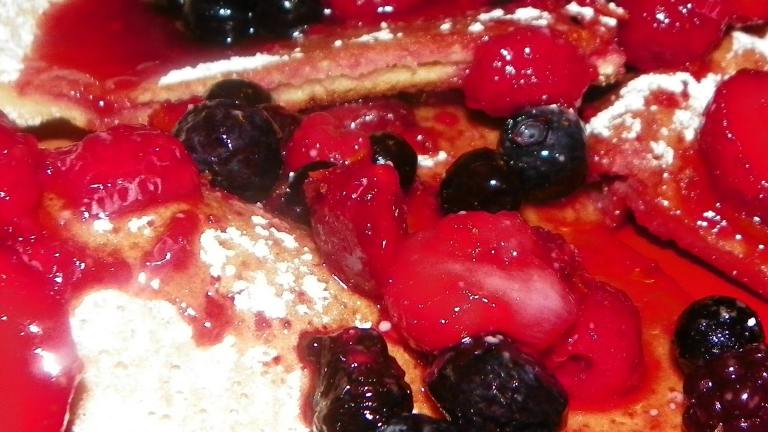 German Pancake With Marinated Berries Created by Baby Kato