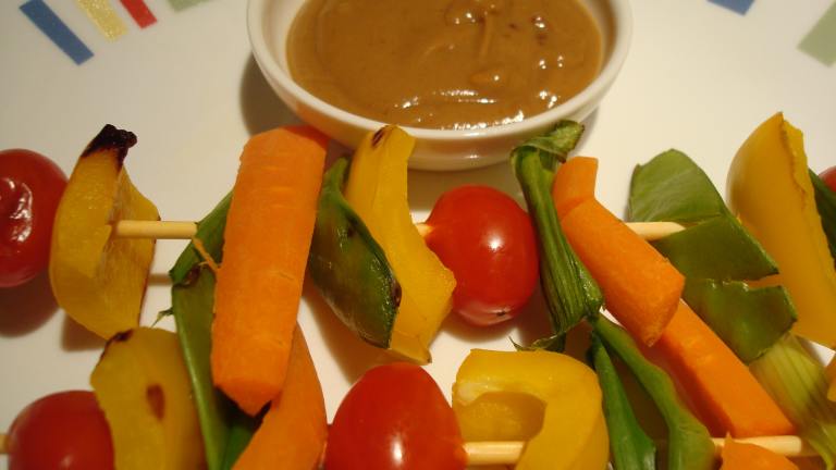 Thai-Style Veggie Kabobs With Spicy Peanut Sauce created by Starrynews