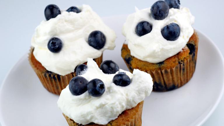 Blueberries and Cream Cupcakes created by Elanas Pantry