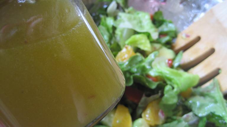Citrus (Grapefruit) Vinaigrette created by magpie diner