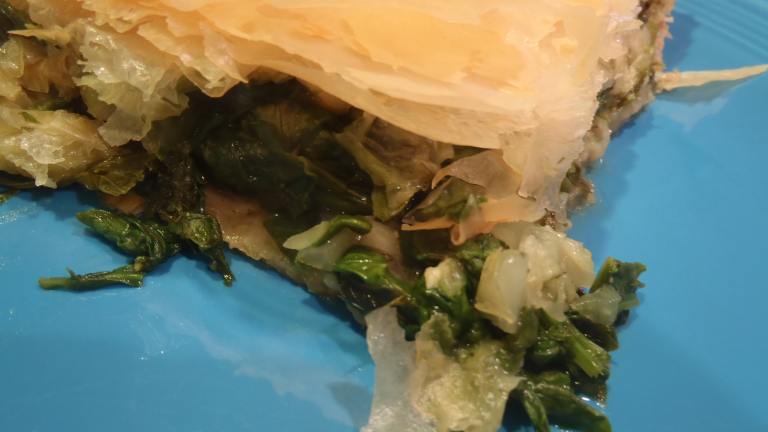 Greek Spinach & Herb Pie (Without Cheese) A.k.a. Spanakopita Created by Linky