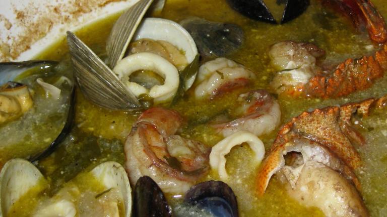 Mariscada En Salsa Verde  (Seafood Stew in Green Sauce) Created by threeovens