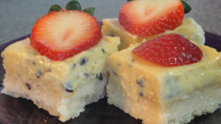 Easy Passionfruit Slice / Bars Created by Muffin Goddess