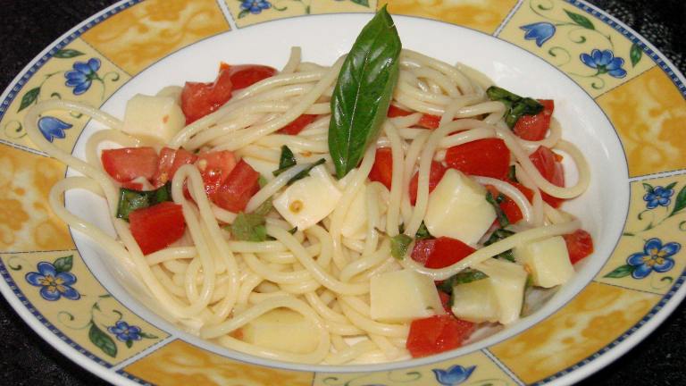 Spaghetti Alla Caprese created by Boomette