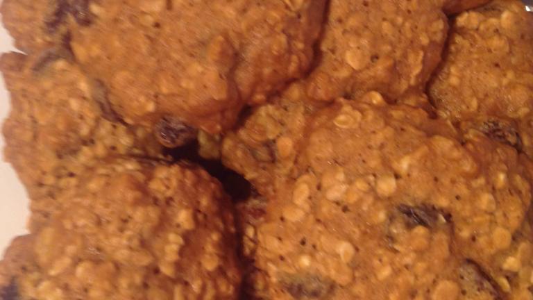 Grandma's Chewy Oatmeal, Raisin, & Walnut Cookies Created by Liz K.