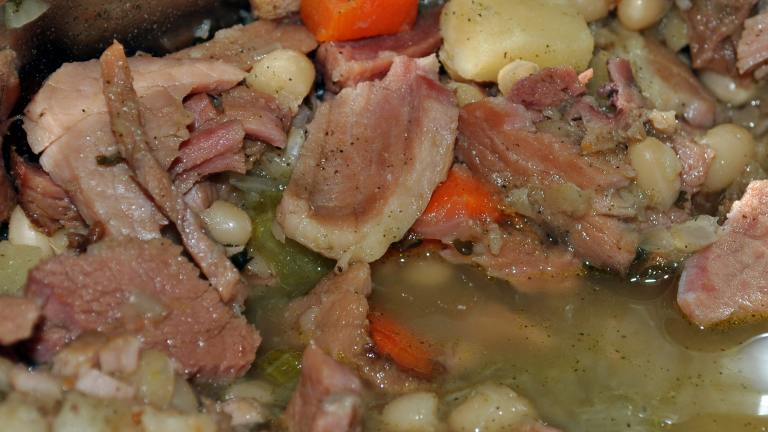 Navy Bean Soup With Ham and Vegetables Created by Crazi Andi