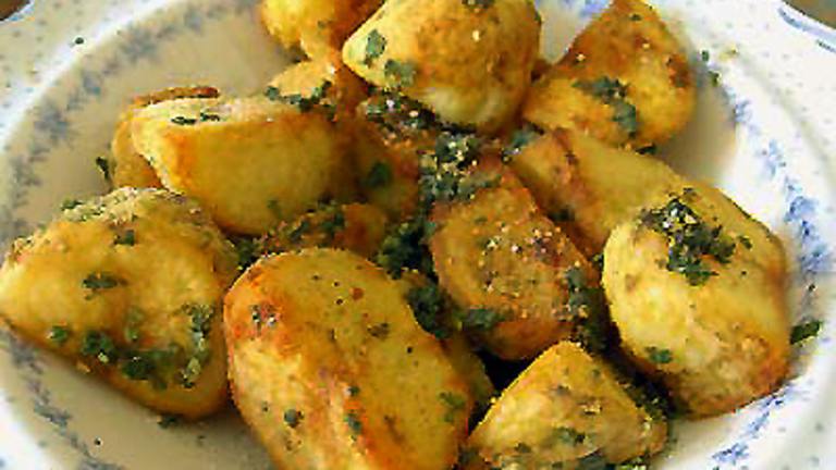 Roasted Potatoes With Sage and Garlic Created by Derf2440