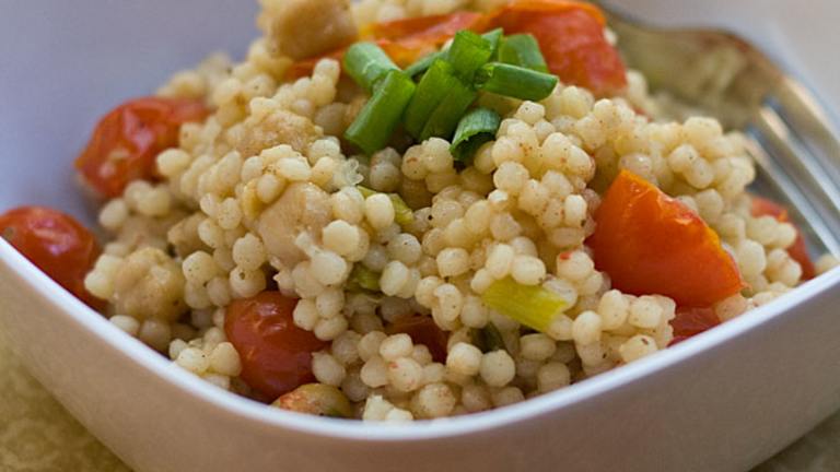 Tomato Chickpea Couscous created by Mommie Cooks