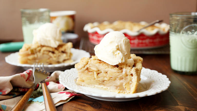 Dutch Apple Pie created by Jonathan Melendez