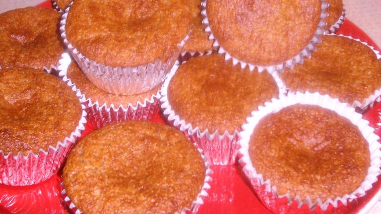 Almond Flour Applesauce Muffins Created by ConradCrew